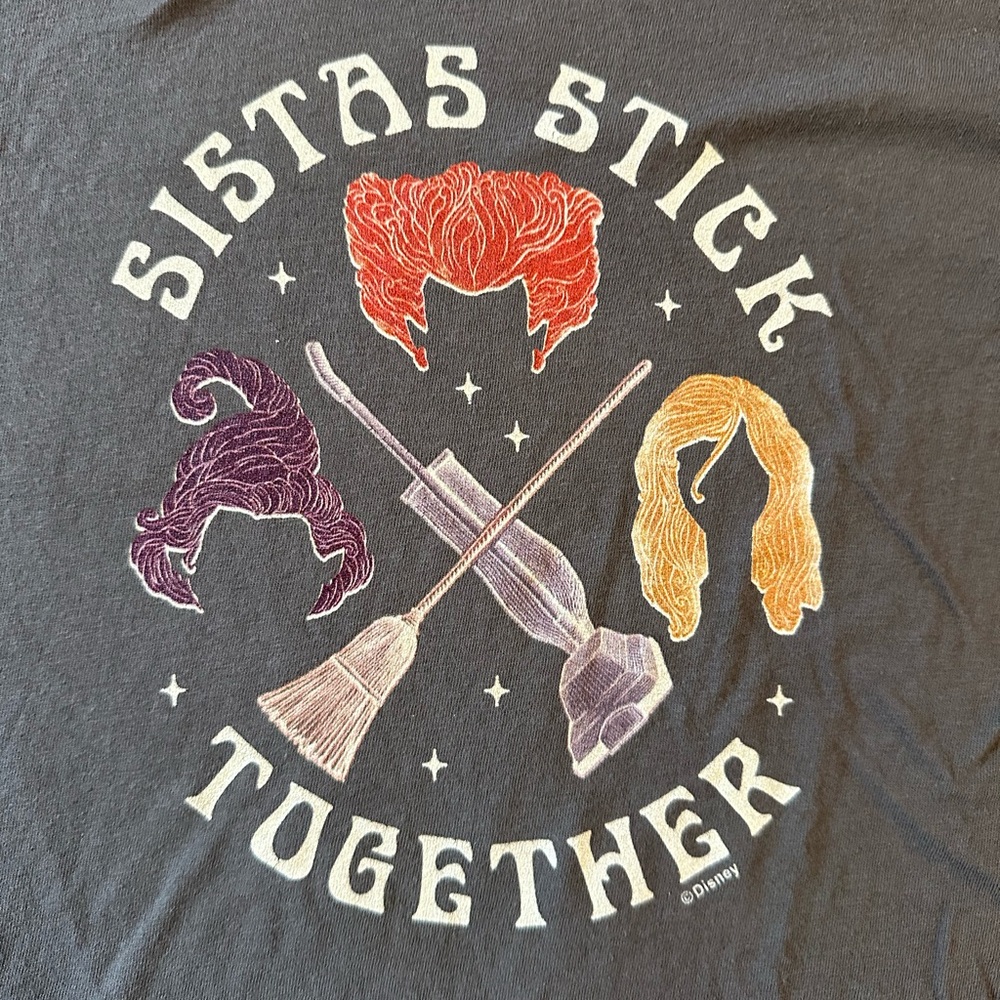 Hocus Pocus Disney shirt